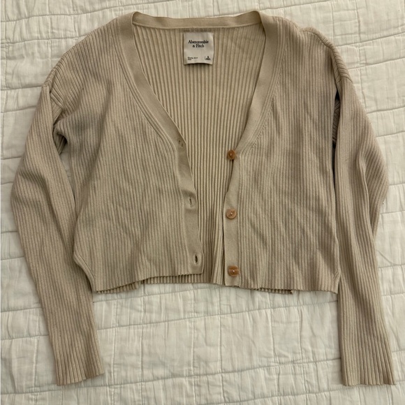 Abercrombie & Fitch Sweaters - Abercrombie & Fitch Women's Tan Ribbed Cardigan